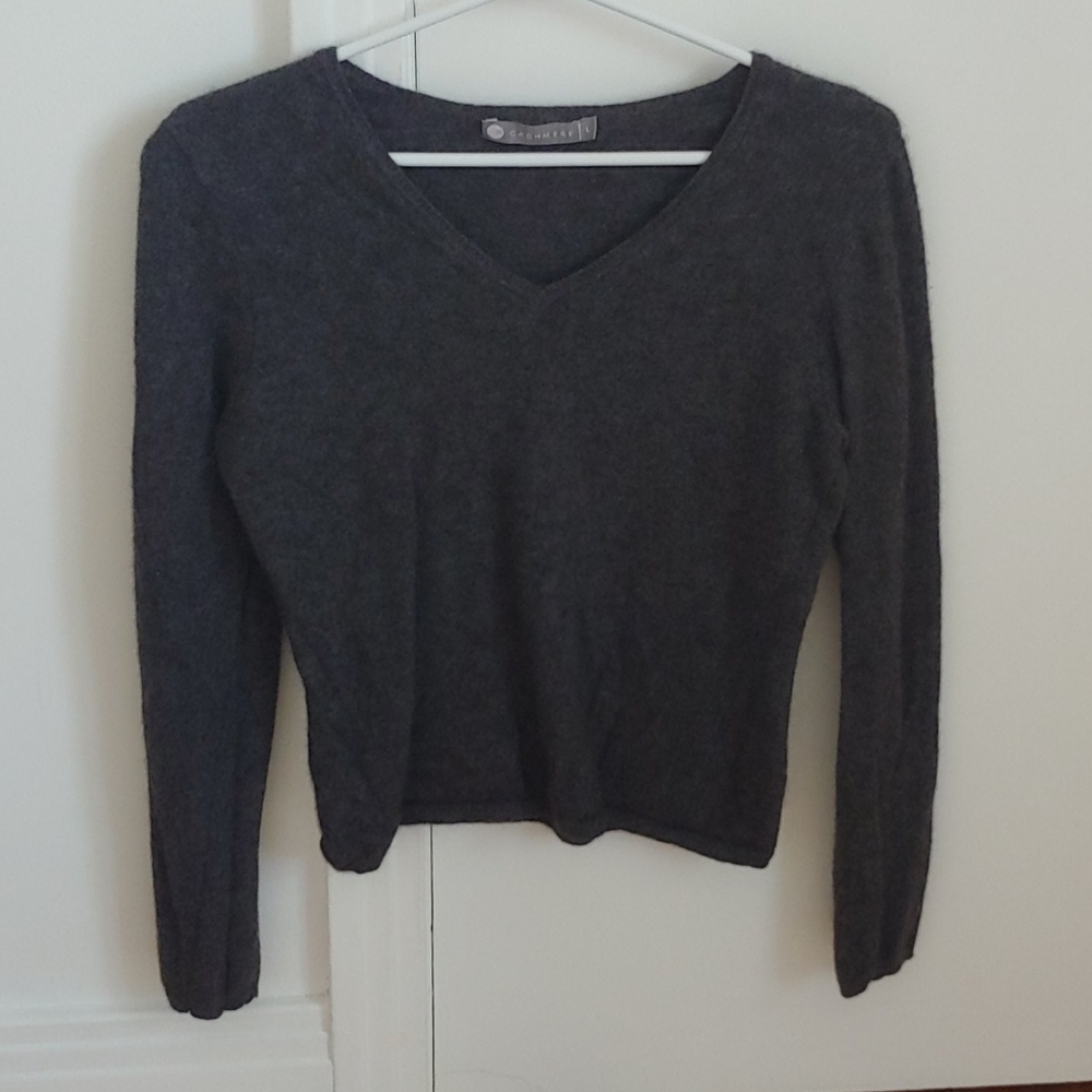 Grey Cashemire Sweater